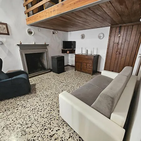 Dimora Dei Consoli Gubbio