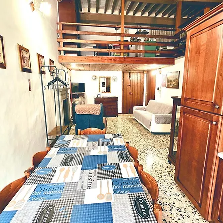 Dimora Dei Consoli Gubbio