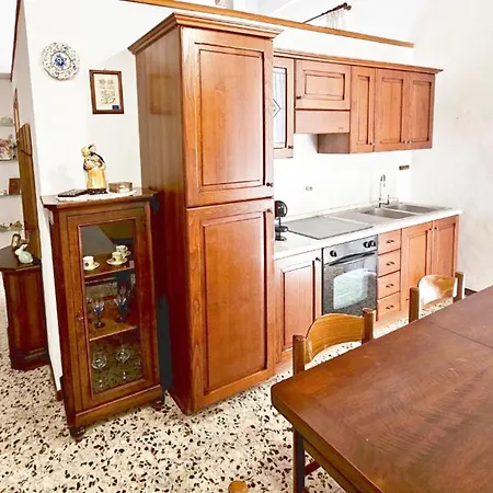 Dimora Dei Consoli غوبيو