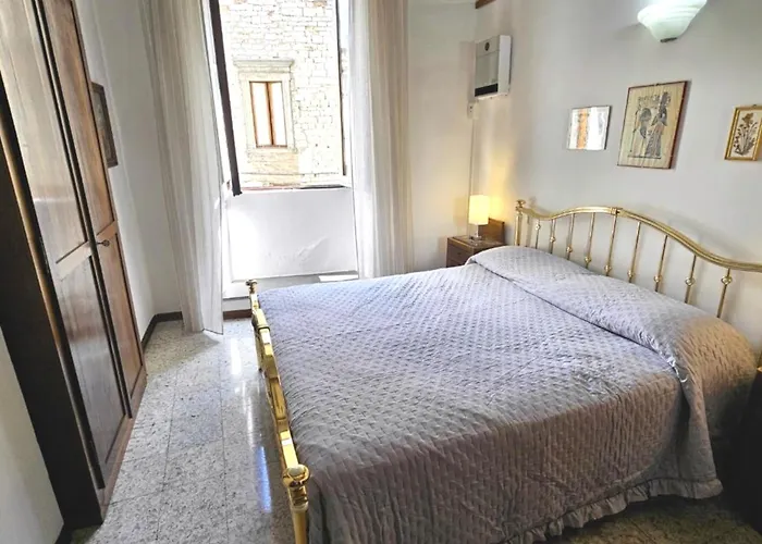 Dimora Dei Consoli Apartamento Gubbio